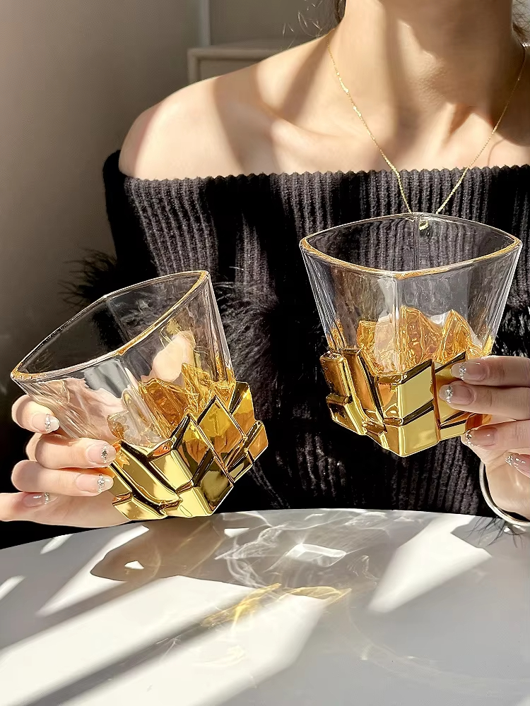 Wine Beer Whiskey - Space Gold Ice Cube Cup Artistic
