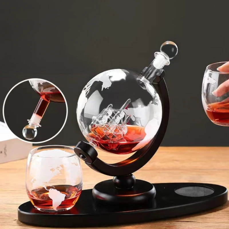 Globe Shaped Whiskey Decanter  - Decanter Aerator Set 评论和价格