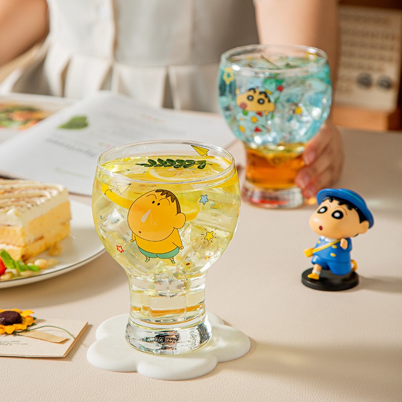 X&W 4Pcs Crayon Shin-Chan Glas - Wine X Beer 评论和价格