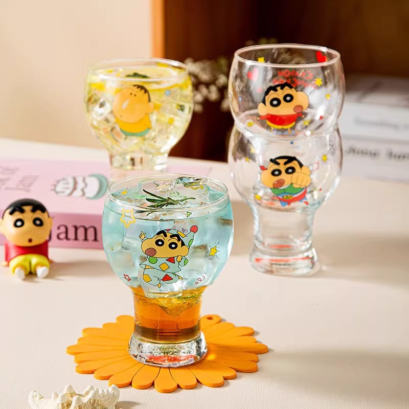 X&W 4Pcs Crayon Shin-Chan Glas - Wine X Beer 评论和价格